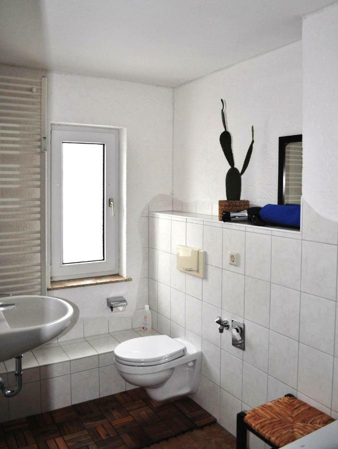 Conny's Bistro Und Apartment *